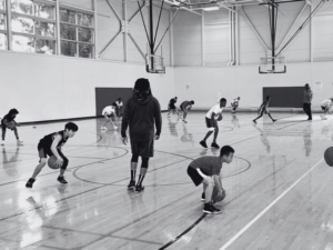 Youth basketball developmental and AAU teams and training in Renton, Bellevue, and the Eastside.
