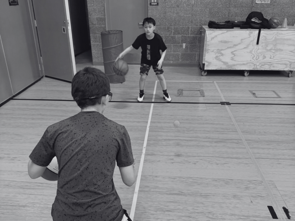 Youth basketball developmental and AAU teams and training in Renton, Bellevue, and the Eastside.